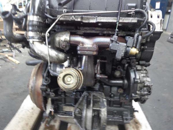 MOTEUR RENAULT 2.2DCI CODE G9TE703 - Vue 4
